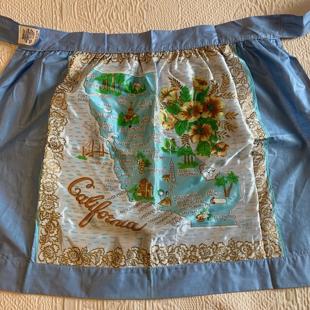 Vintage Princess Aprons Blue California Souvenir Hostess Half Apron 27” x 19”